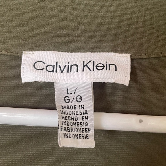 Calvin Klein olive sheer sleeve blouse - Picture 3 of 5